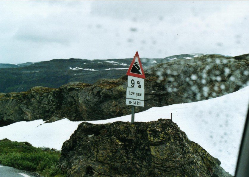 2002060533 dalsnibba weg